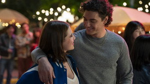 Off Campus season 1 episode 1 The Deal still image