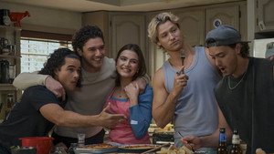 Off Campus season 1 episode 5 The Cold Turkey still image